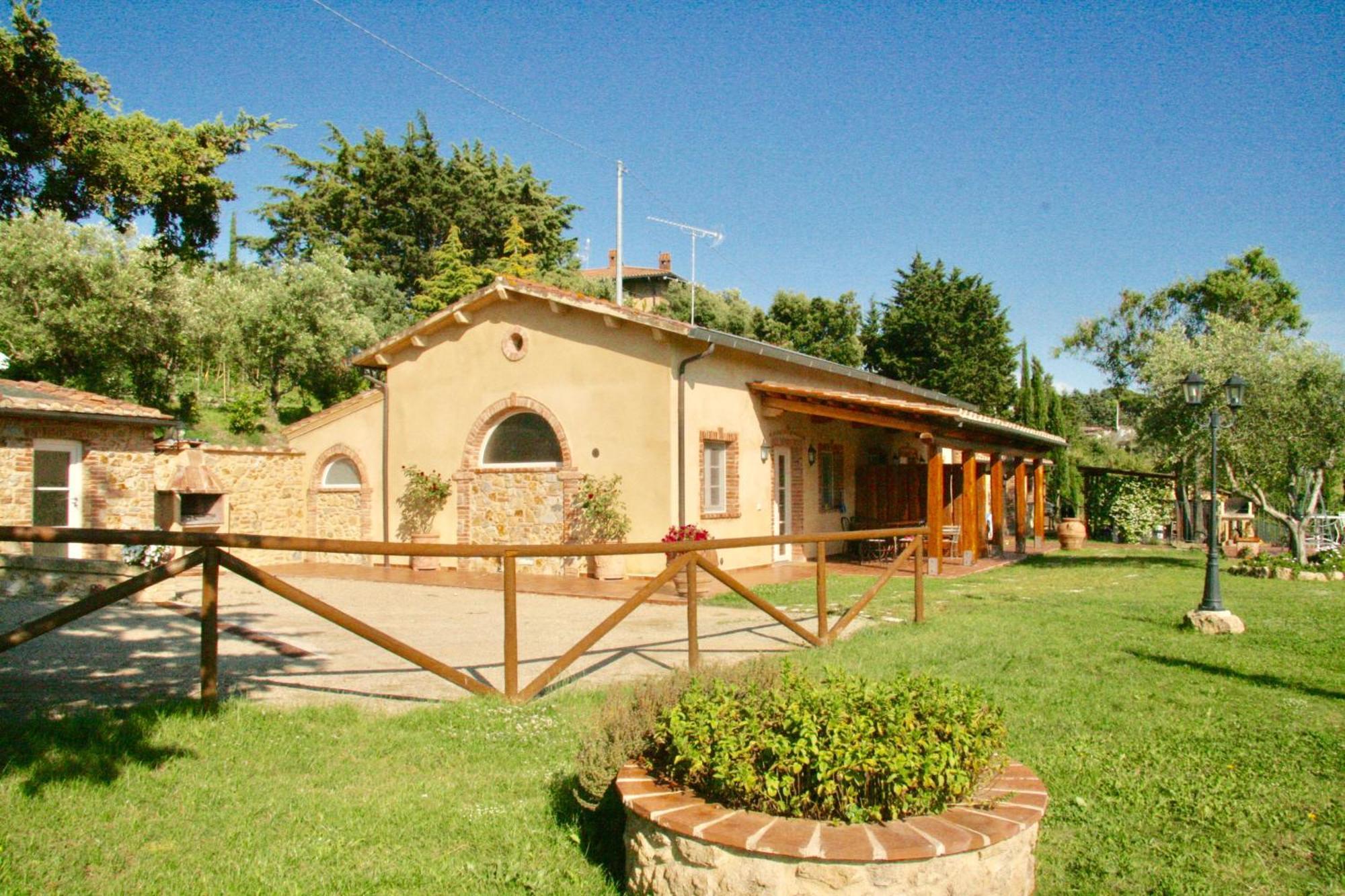 San Tommaso Farm stay Pomarance